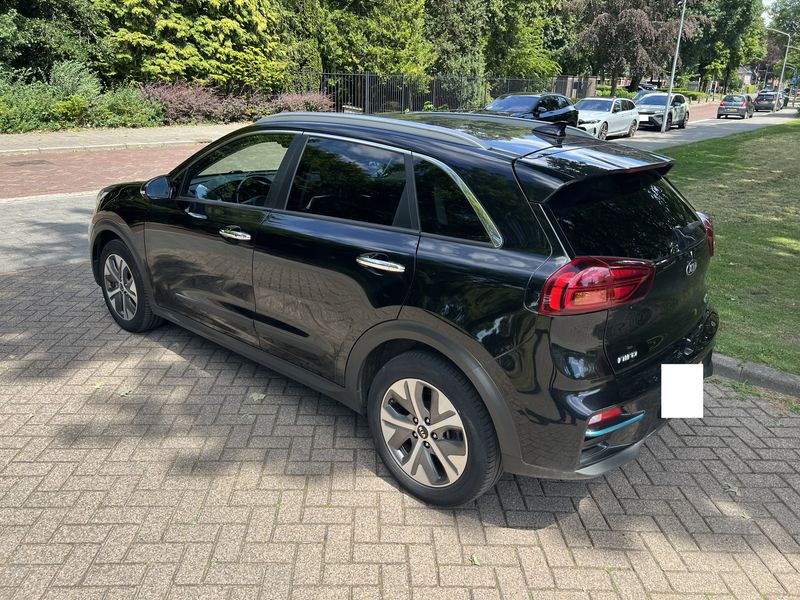 Kia Niro electric drive 150 kW Edition 7 — zdjęcie 2