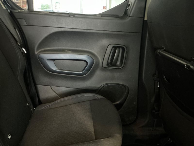 Peugeot Rifter 1.2 PureTech Allure L1 2019 – снимка 27