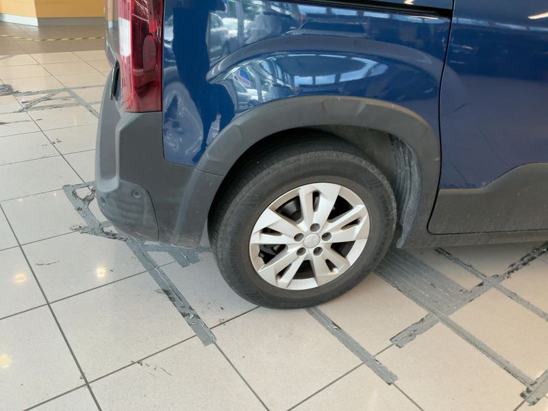 Peugeot Rifter 1.2 PureTech Allure L1 2019 – снимка 9
