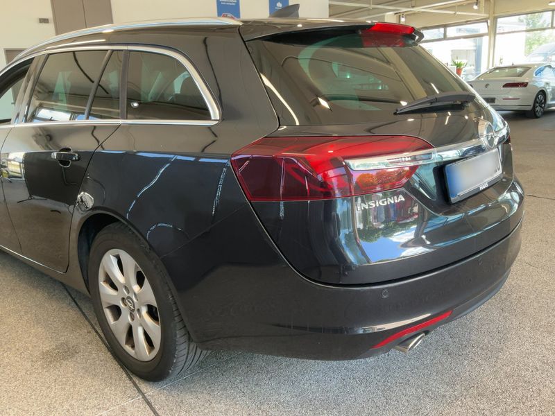 Opel Insignia Sports Tourer 2.0 CDTI Innovation — zdjęcie 3