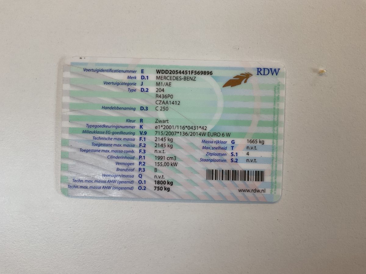 Mercedes-Benz C-Klasse C 250 AMG Line