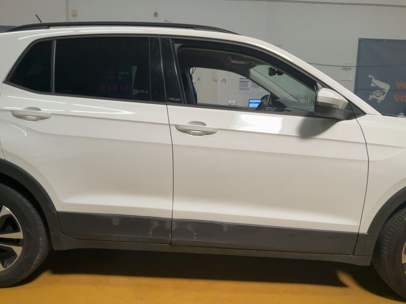 Volkswagen T-Cross 1.0 TSI United — zdjęcie 7