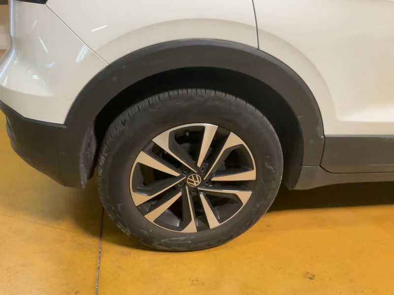 Volkswagen T-Cross 1.0 TSI United 2021 – снимка 9