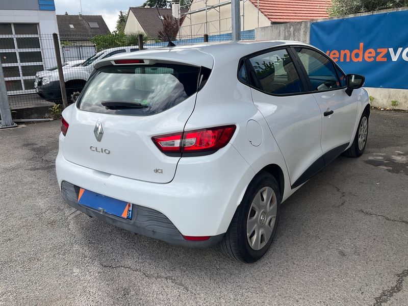 Renault Clio 1.5 dCi Air — zdjęcie 2