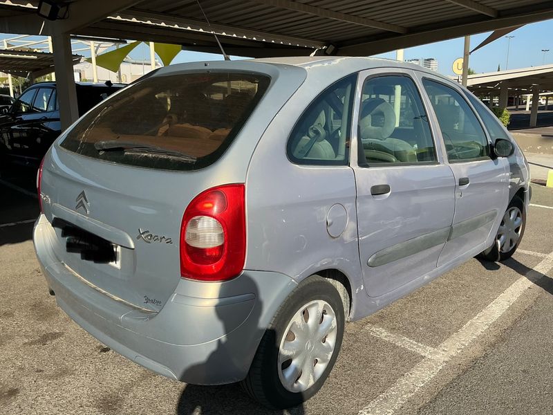 Citroen Xsara Picasso 2.0 HDi SX — zdjęcie 2