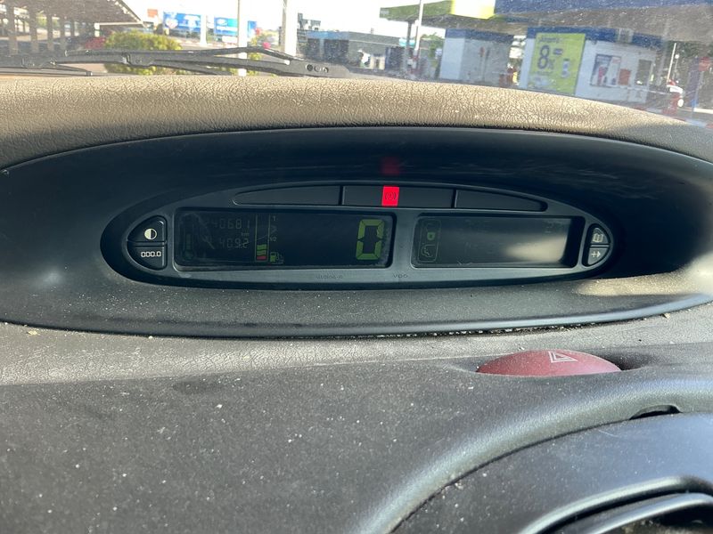 Citroen Xsara Picasso 2.0 HDi SX — zdjęcie 4