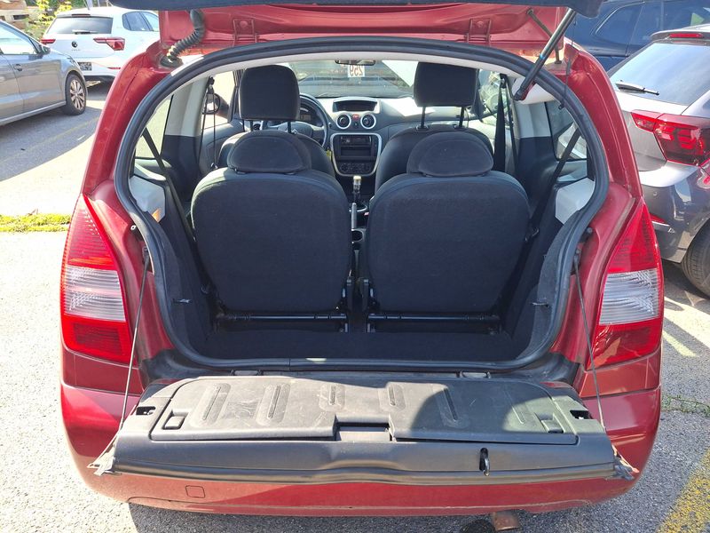 Citroen C2 1.1 Tonic — zdjęcie 9