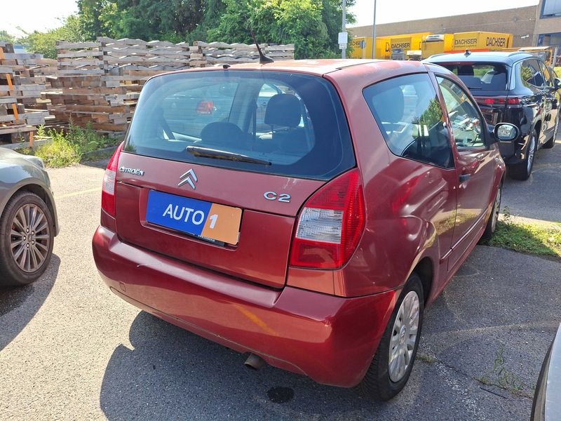 Citroen C2 1.1 Tonic — zdjęcie 5