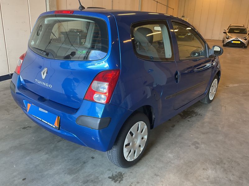 Renault Twingo 1.2 Authentique — zdjęcie 2