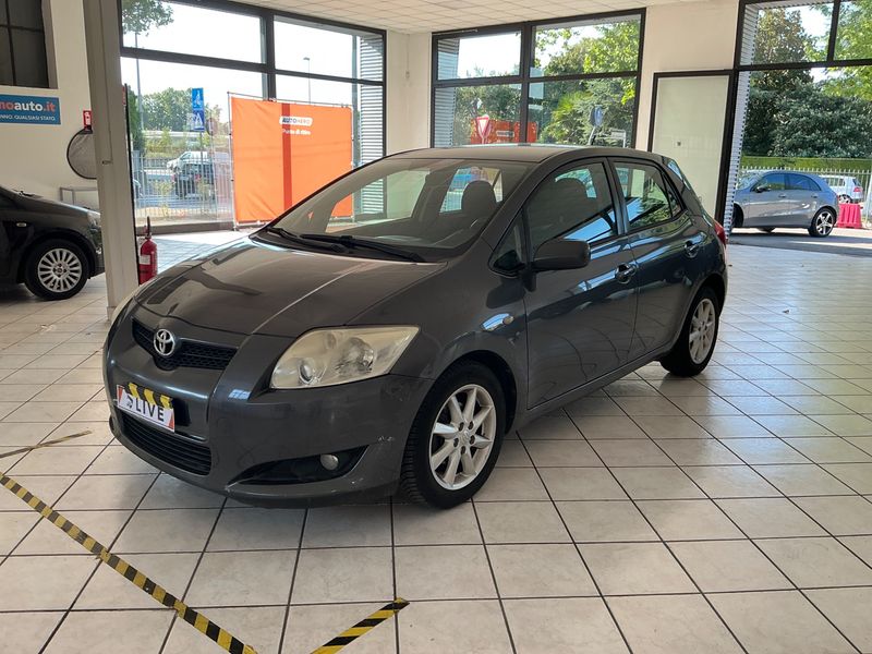 Toyota Auris 1.4 Turbodiesel Sol