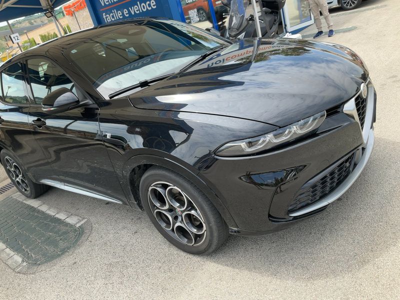 Alfa Romeo Tonale 1.6 VGT-D Ti — zdjęcie 8