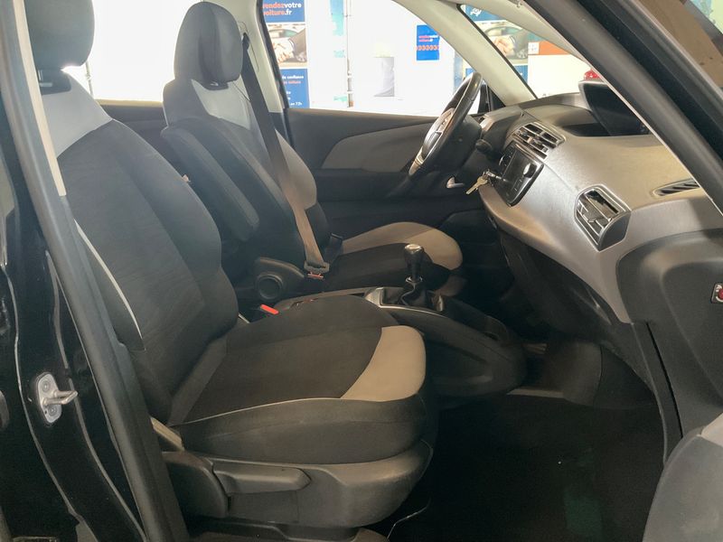 Citroen C4 Picasso 1.2 PureTech Feel — zdjęcie 3