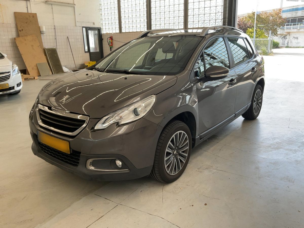 Peugeot 2008 2016 — photo 1