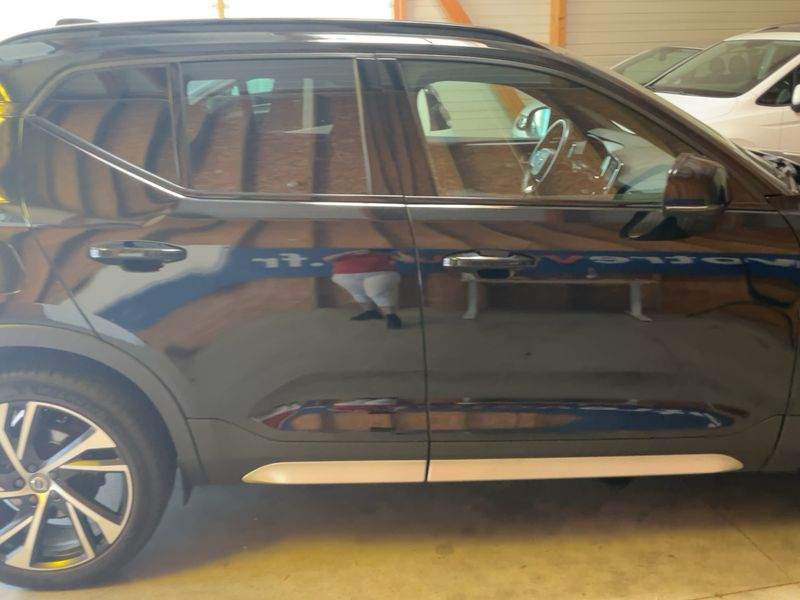 Volvo XC40 1.5 T5 Plug-in Hybrid R-Design 2WD — zdjęcie 7