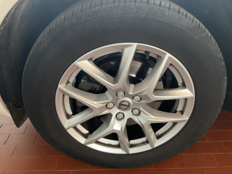 Volvo XC60 2.0 D4 Business AWD 2018 – снимка 3