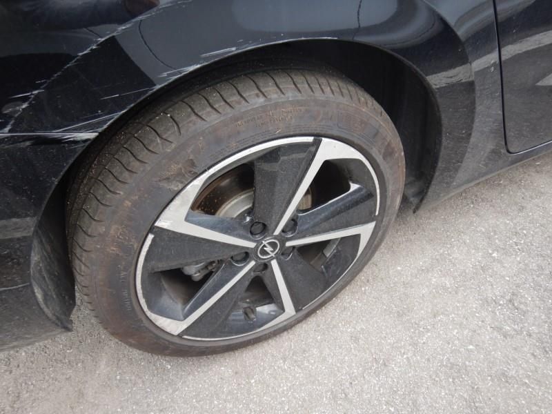 Opel Astra 2025 — photo 34