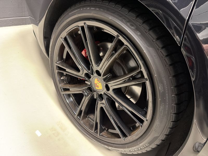 Porsche Panamera GTS — zdjęcie 18