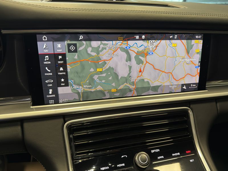 Porsche Panamera GTS — zdjęcie 12