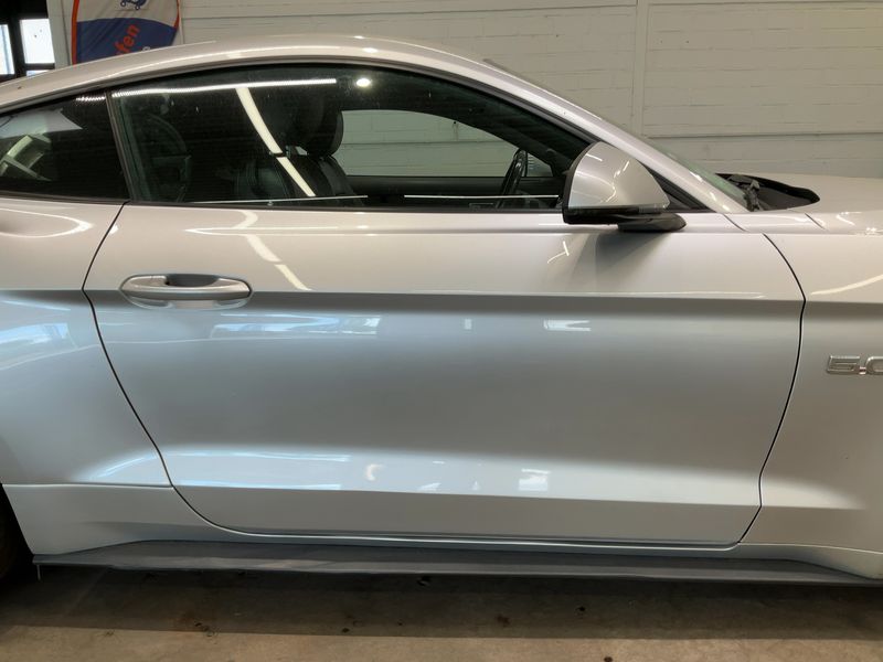 Ford Mustang 5.0 Ti-VCT V8 GT — zdjęcie 7