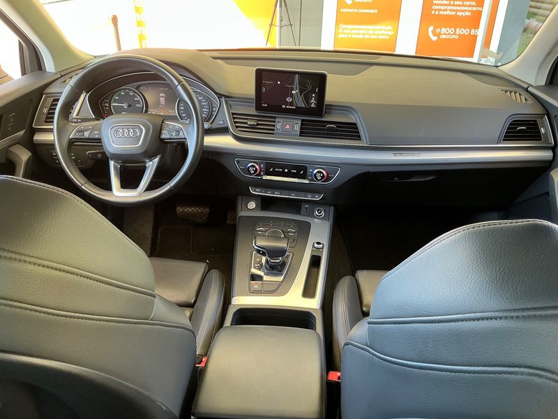 Audi Q5 50 TFSIe quattro sport — zdjęcie 12