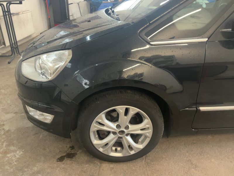 Ford Galaxy 2.2 TDCi Titanium — zdjęcie 2
