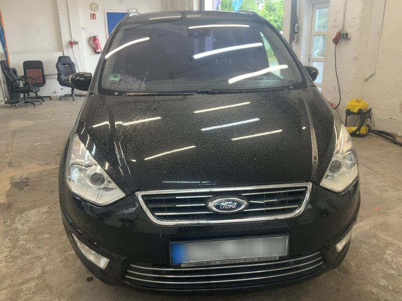 Ford Galaxy 2.2 TDCi Titanium — zdjęcie 9