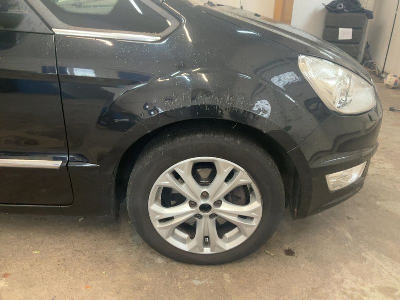 Ford Galaxy 2.2 TDCi Titanium — zdjęcie 8