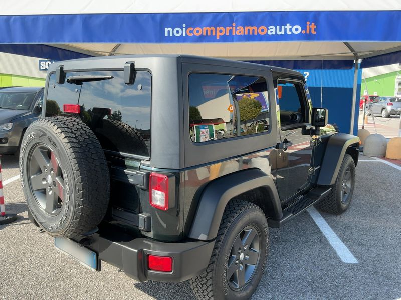 Jeep Wrangler Unlimited 2.8 CRD Sport — zdjęcie 6