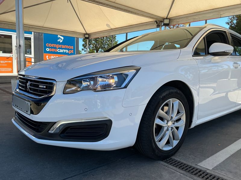 Peugeot 508 2.0 Blue-HDi Active — zdjęcie 2
