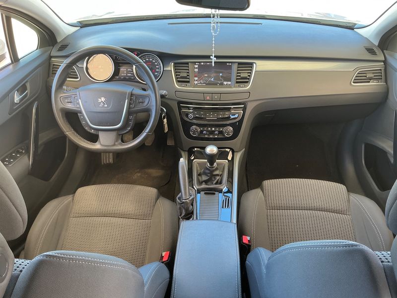 Peugeot 508 2.0 Blue-HDi Active — zdjęcie 12
