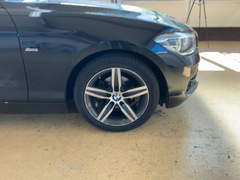 BMW 1er 118d Sport Line 2016 – снимка 11