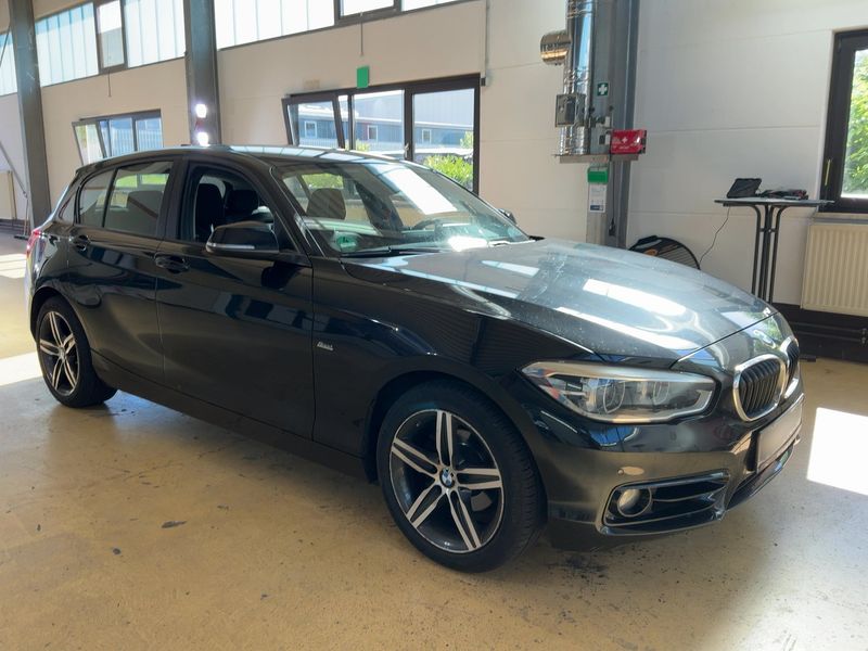 BMW 1er 118d Sport Line 2016 – снимка 12