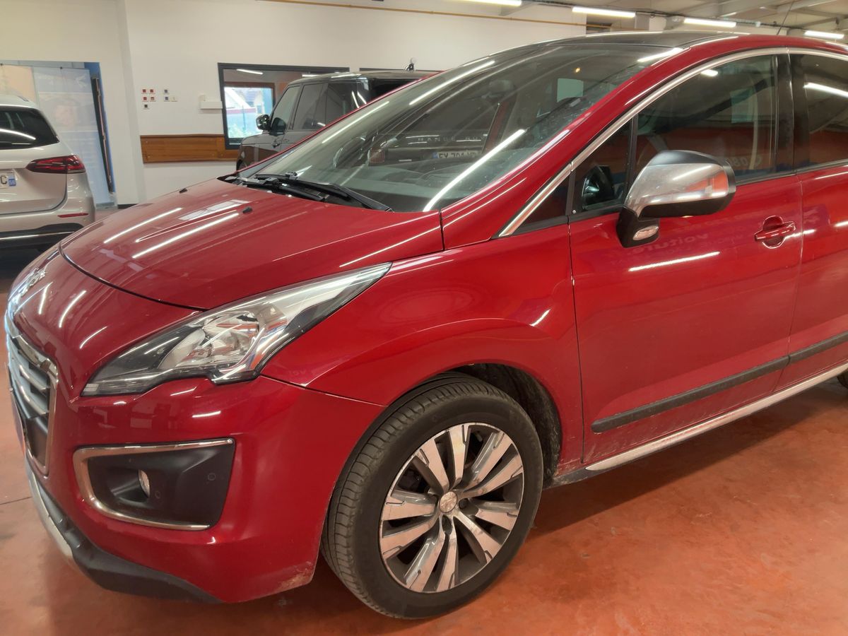 Peugeot 3008 1.6 THP Allure