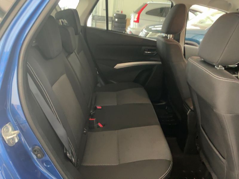Suzuki SX4 1.6 DDiS Comfort 4x4 — zdjęcie 14