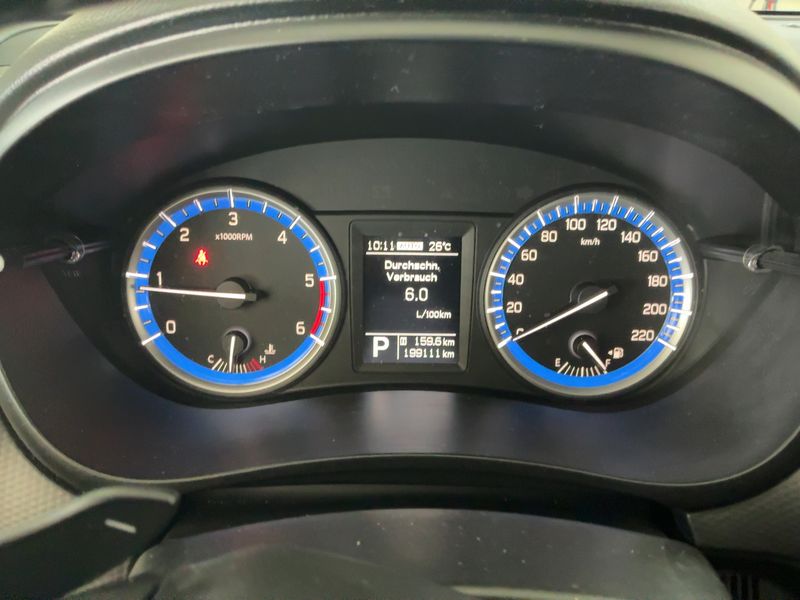 Suzuki SX4 1.6 DDiS Comfort 4x4 — zdjęcie 13