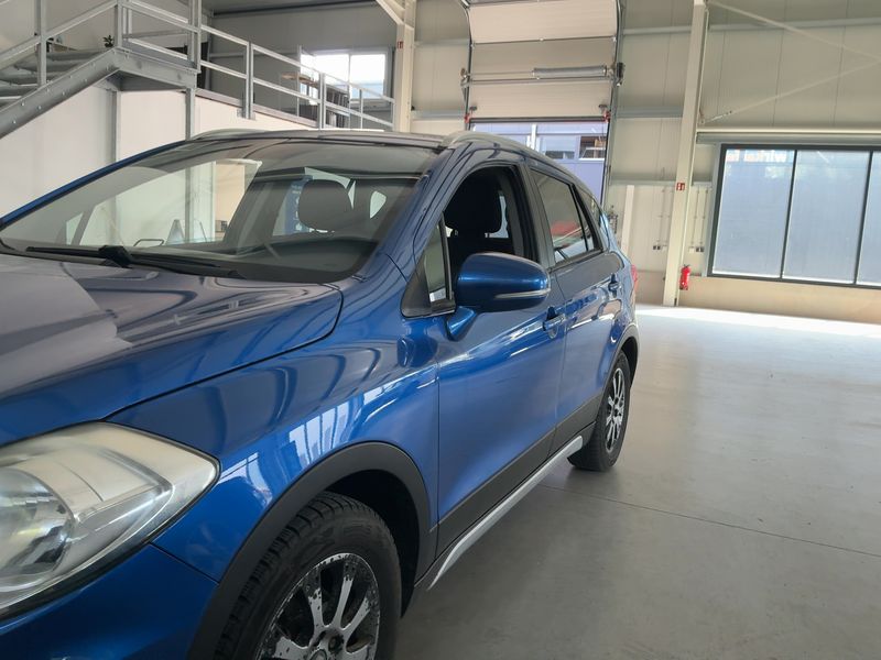 Suzuki SX4 1.6 DDiS Comfort 4x4 — zdjęcie 2