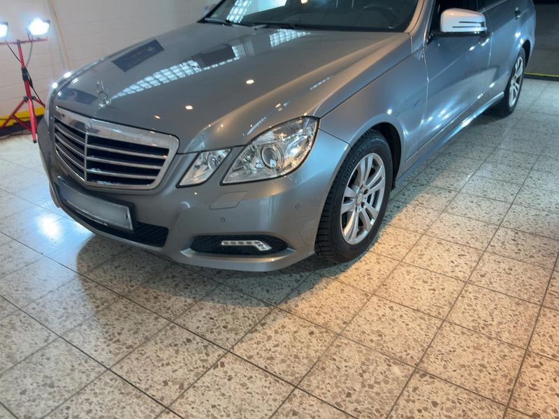 Mercedes-Benz E-Klasse E 250 CGI BlueEfficiency Avantgarde — zdjęcie 2