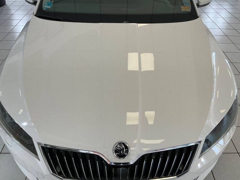 Skoda Superb 2.0 TDI Style 4x4 2018 – снимка 34