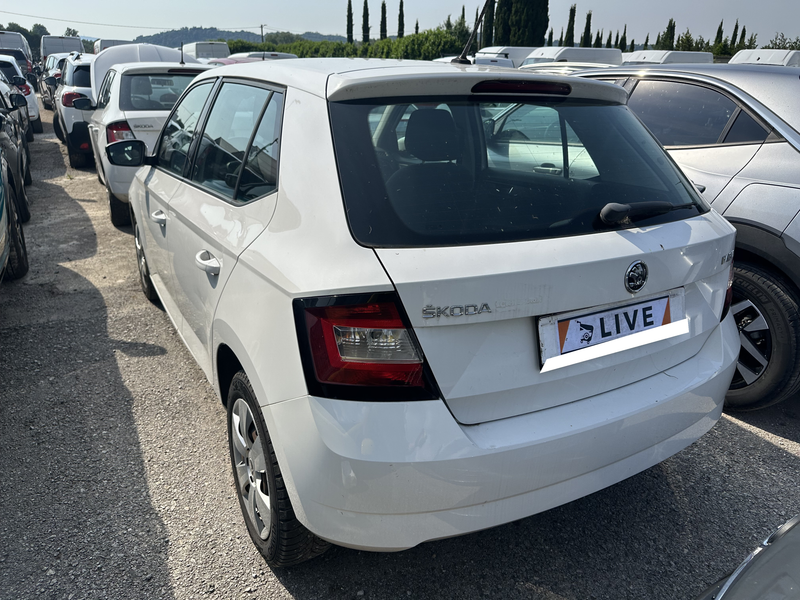 Skoda Fabia 1.4 TDI Ambition — zdjęcie 3