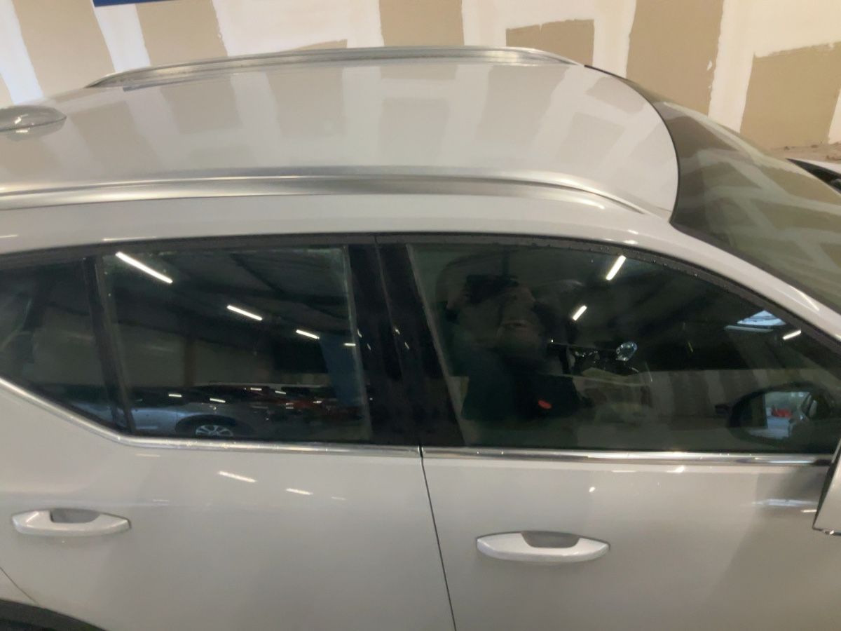 Volvo XC40 2021 — photo 14