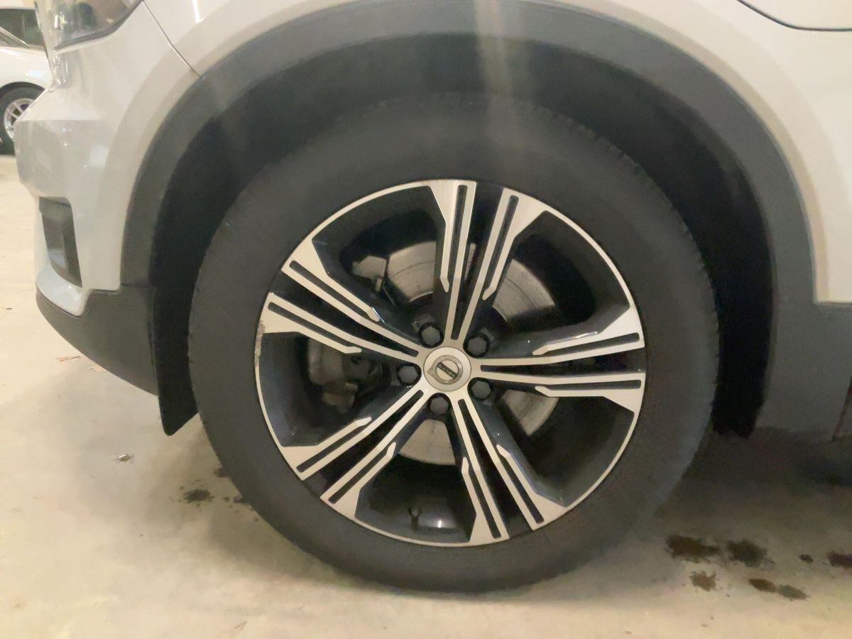 Volvo XC40 2021 — photo 4