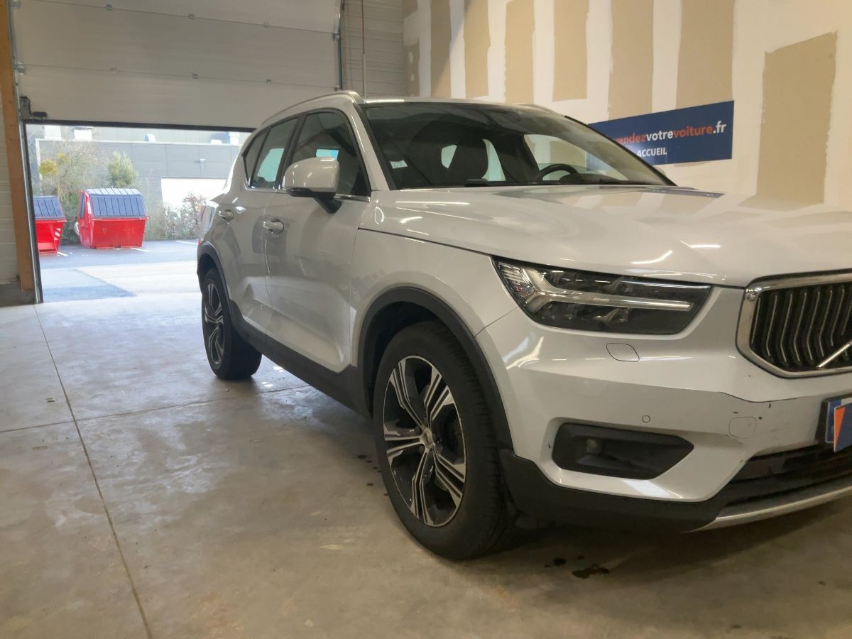 Volvo XC40 2021 — photo 13