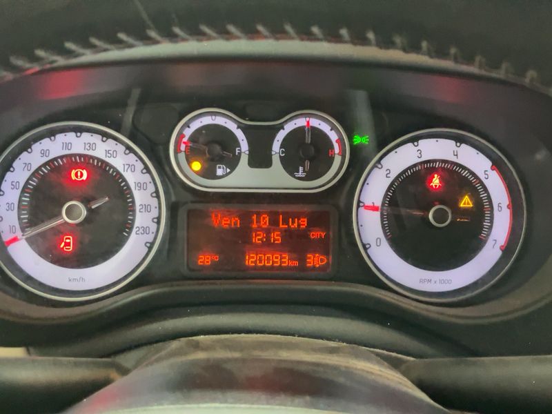 Fiat 500L 1.6 JTDM Pop Star — zdjęcie 13
