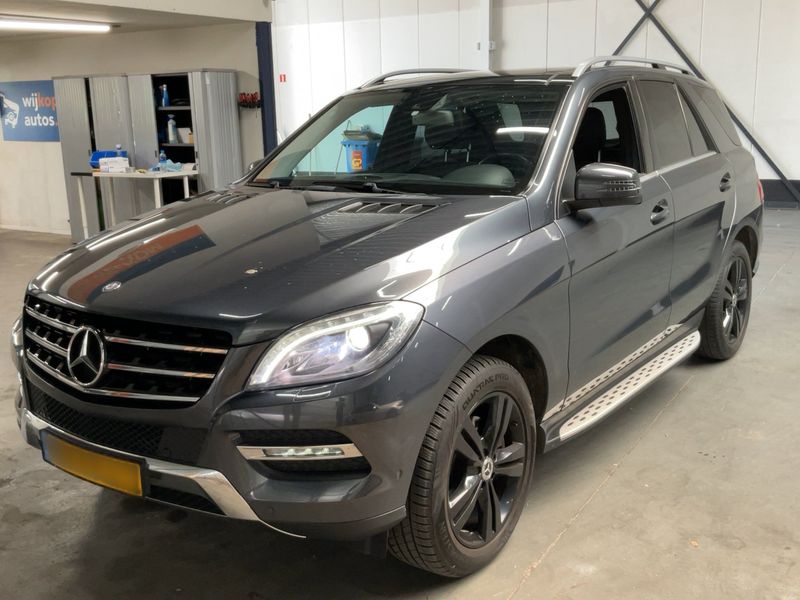 Mercedes-Benz M-Klasse