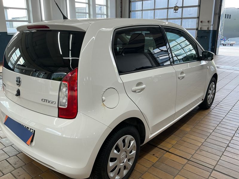Skoda Citigo 1.0 MPI Ambition — zdjęcie 2