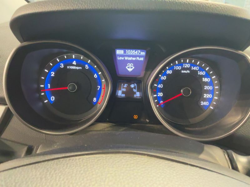 Hyundai i30 1.4 Classic — zdjęcie 13