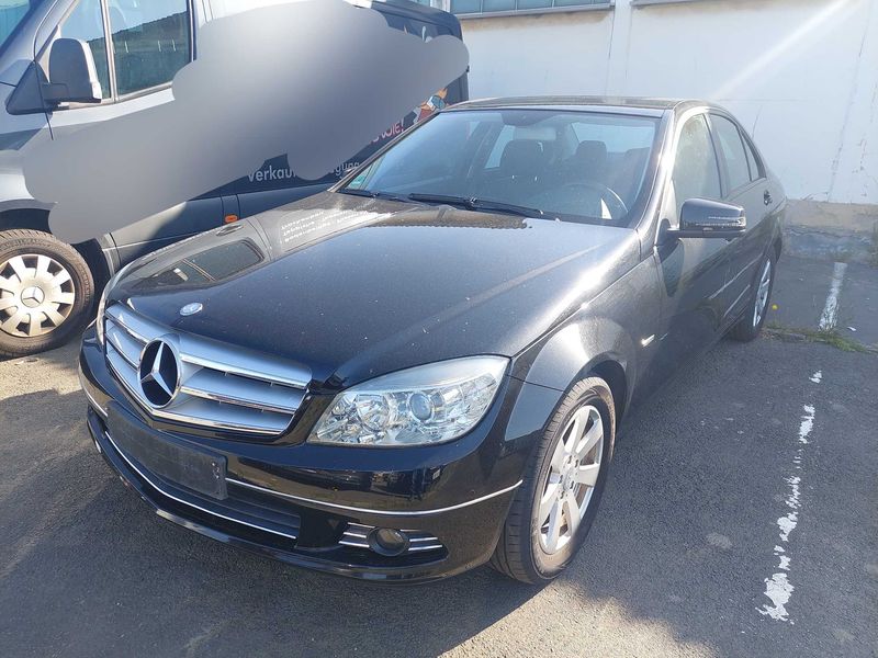 Mercedes-Benz C-Klasse C 180 CGI BlueEfficiency Classic 2010 – снимка 1