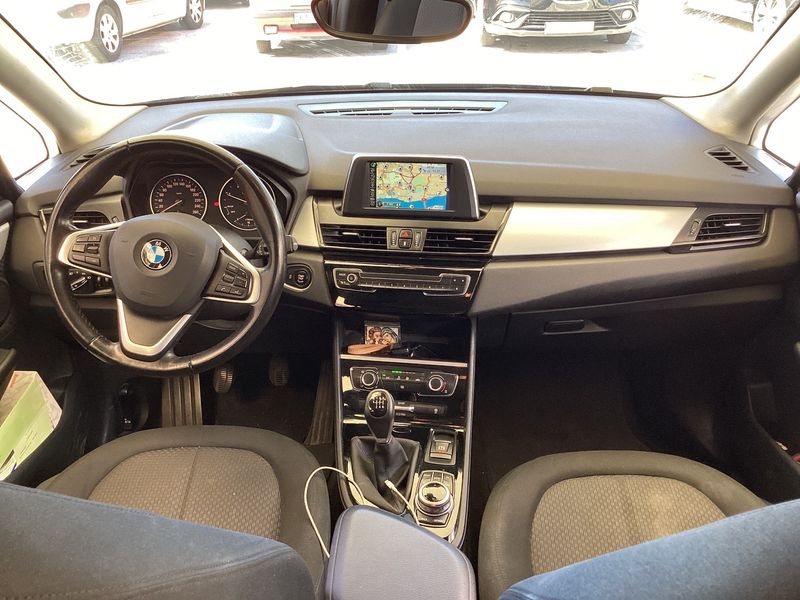 BMW 2er 216d Active Tourer — zdjęcie 12