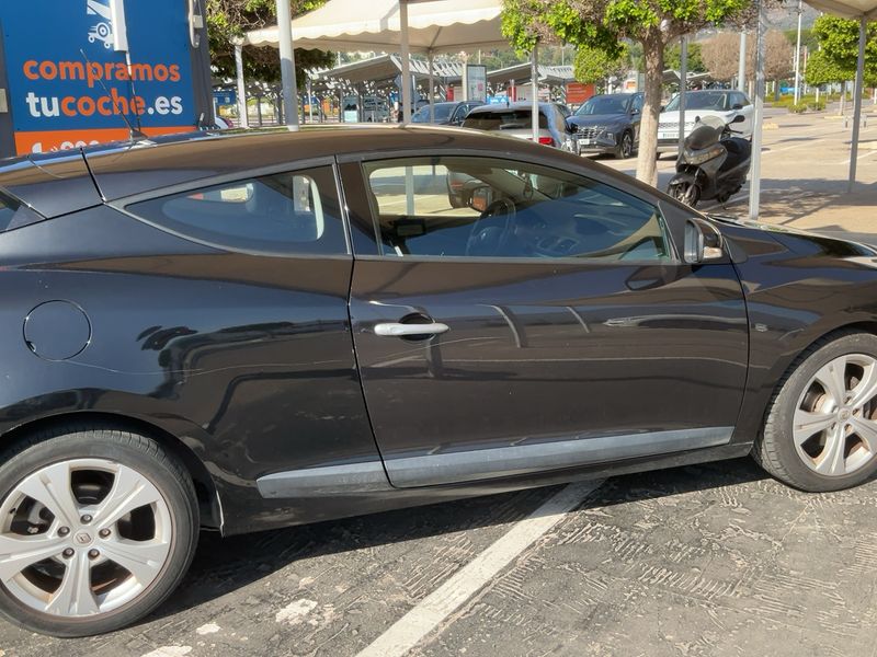 Renault Megane 1.5 dCi Dynamique 2010 – снимка 10
