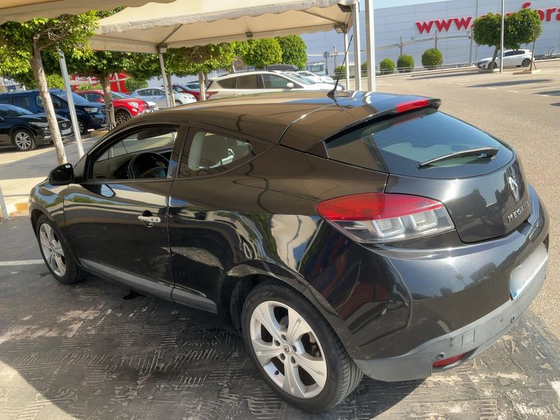 Renault Megane 1.5 dCi Dynamique 2010 – снимка 6